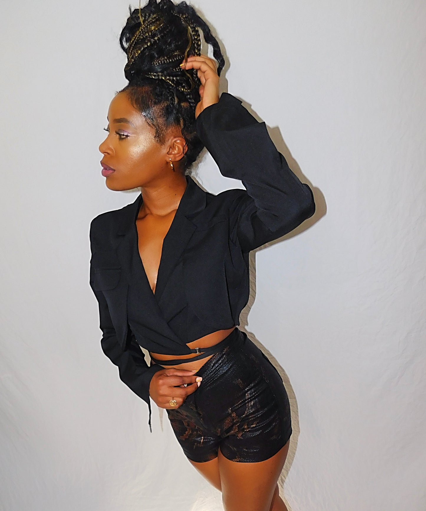 Cropped blazer