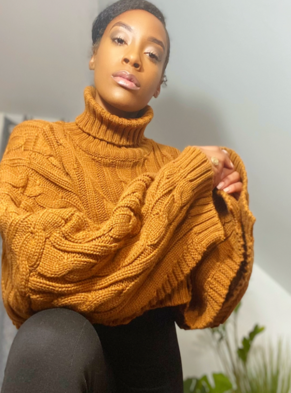 Cropped cable knit